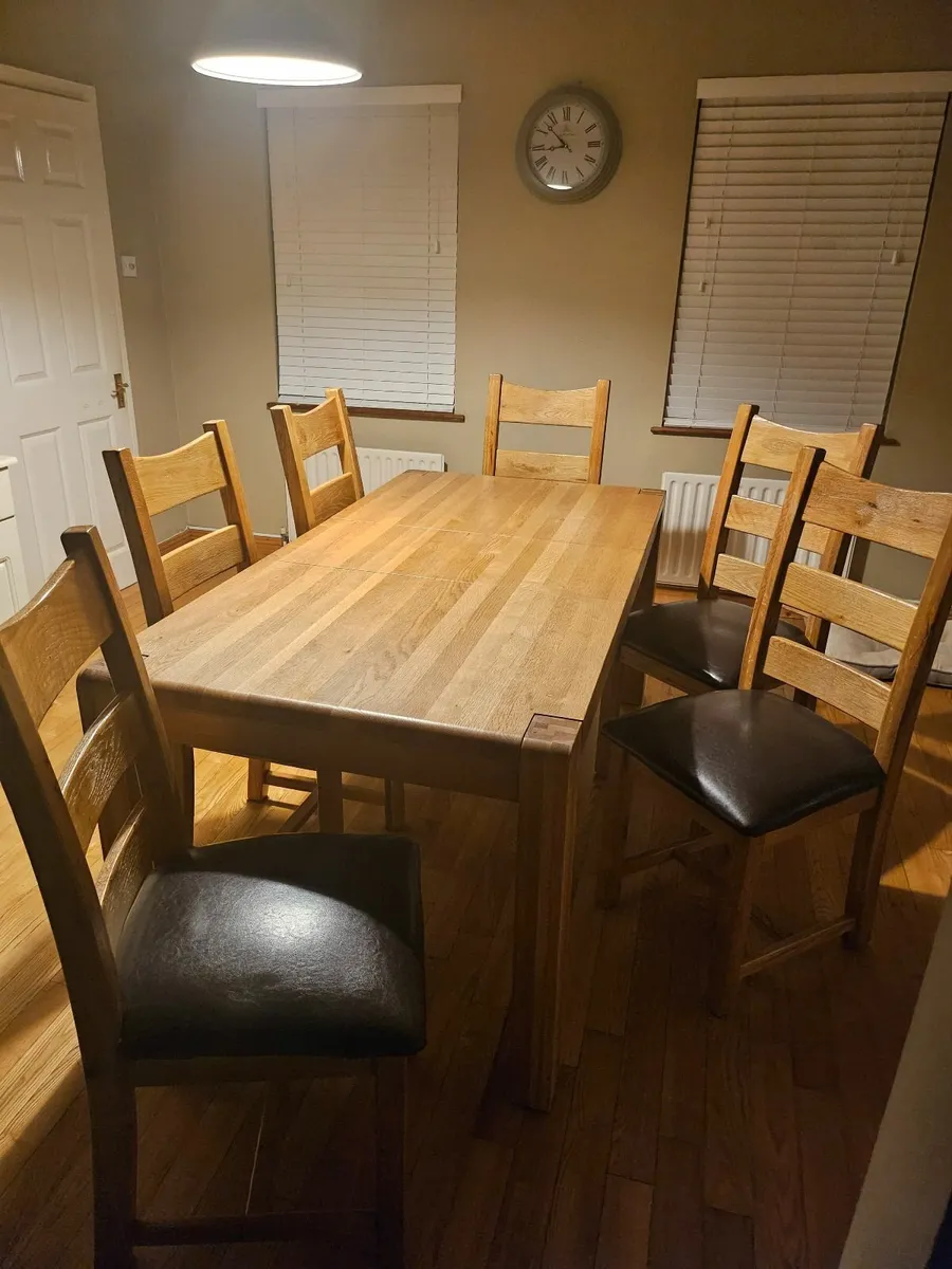 Kitchen tables and 6 leather chairs - Image 1