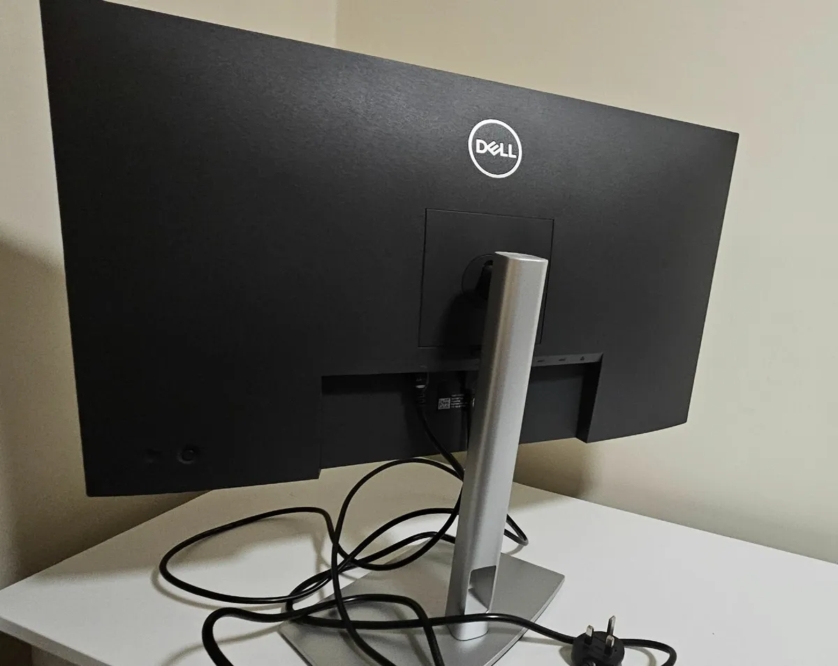 Dell 27 inch monitor - Image 2