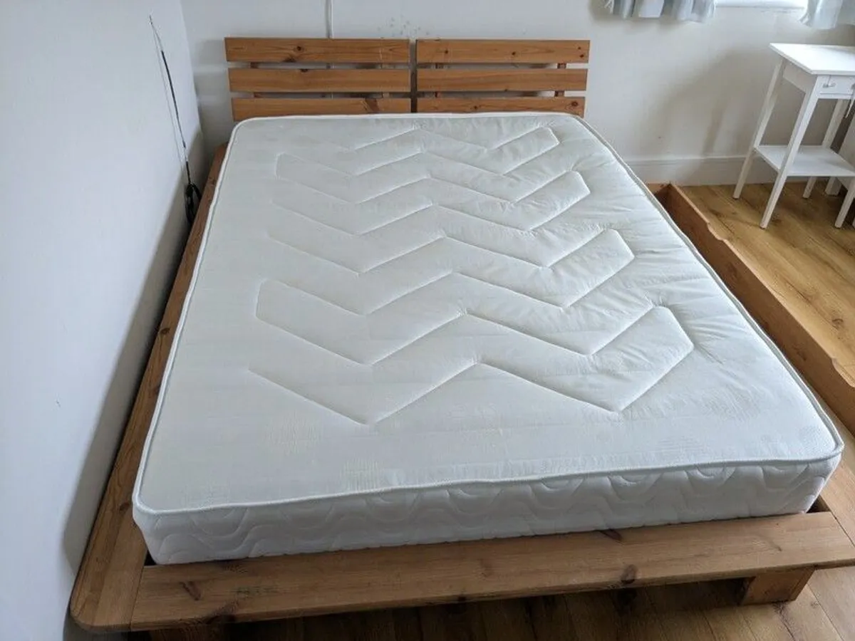 Wooden bed frame with almost new mattress - Image 1