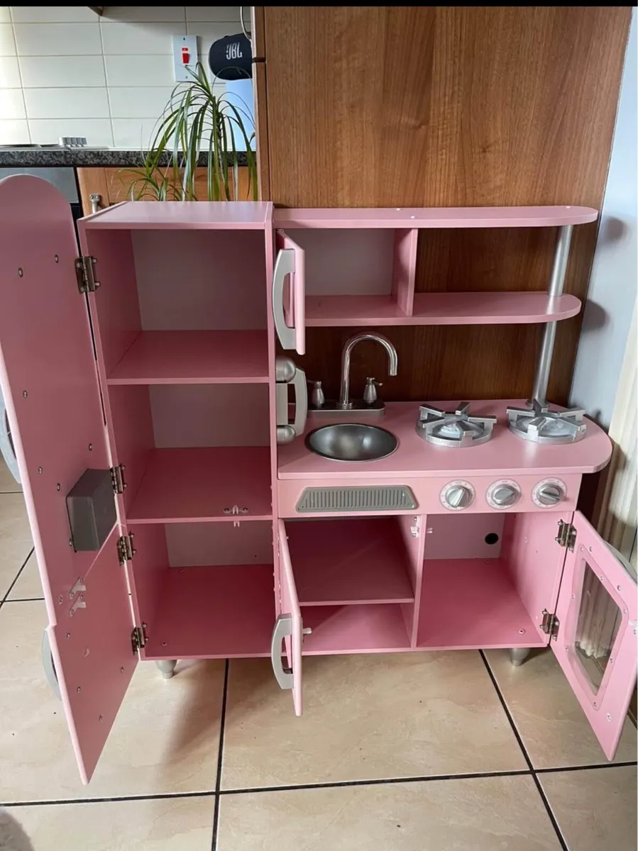 Wooden play kitchen - Image 3
