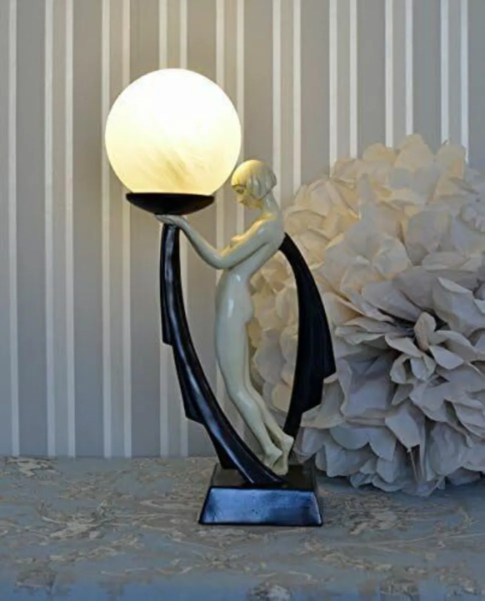 Light with Sphere Shade Dancer Art Deco Style - Image 4