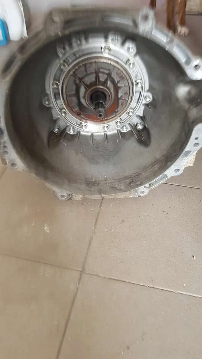 Toyota Landcruiser Amazon gearbox and doors. - Image 3