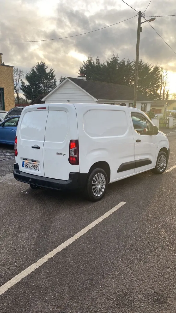 2019 Citroen Berlingo - Image 2