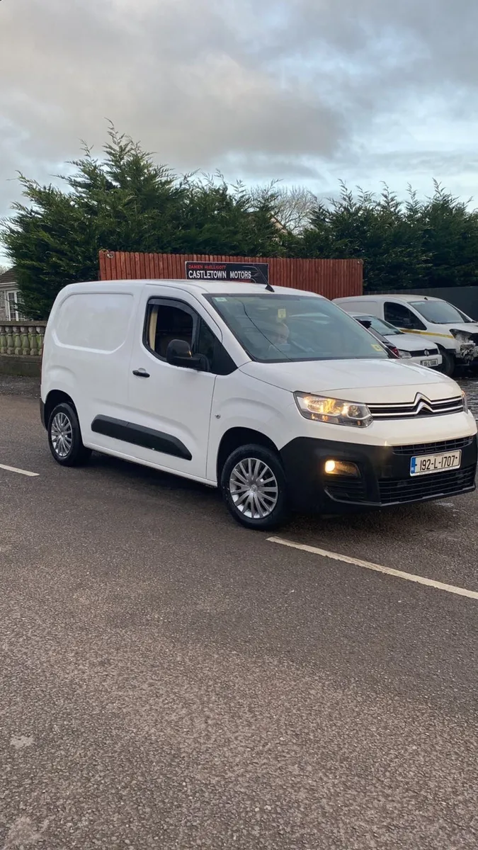 2019 Citroen Berlingo - Image 1