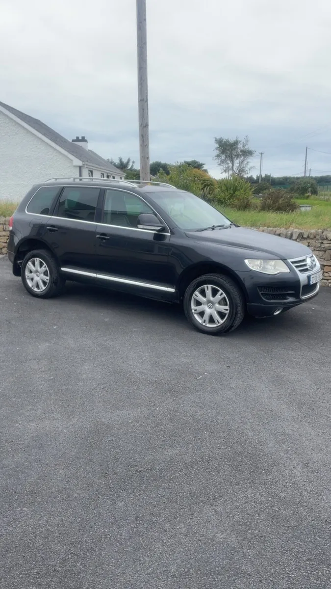 Volkswagen Touareg - Image 2