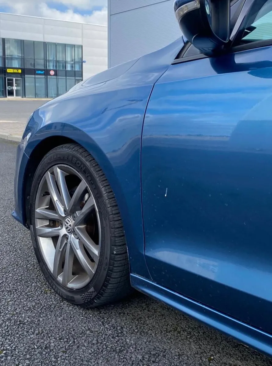 Volkswagen Jetta 2017 2.0  diesel - Image 4