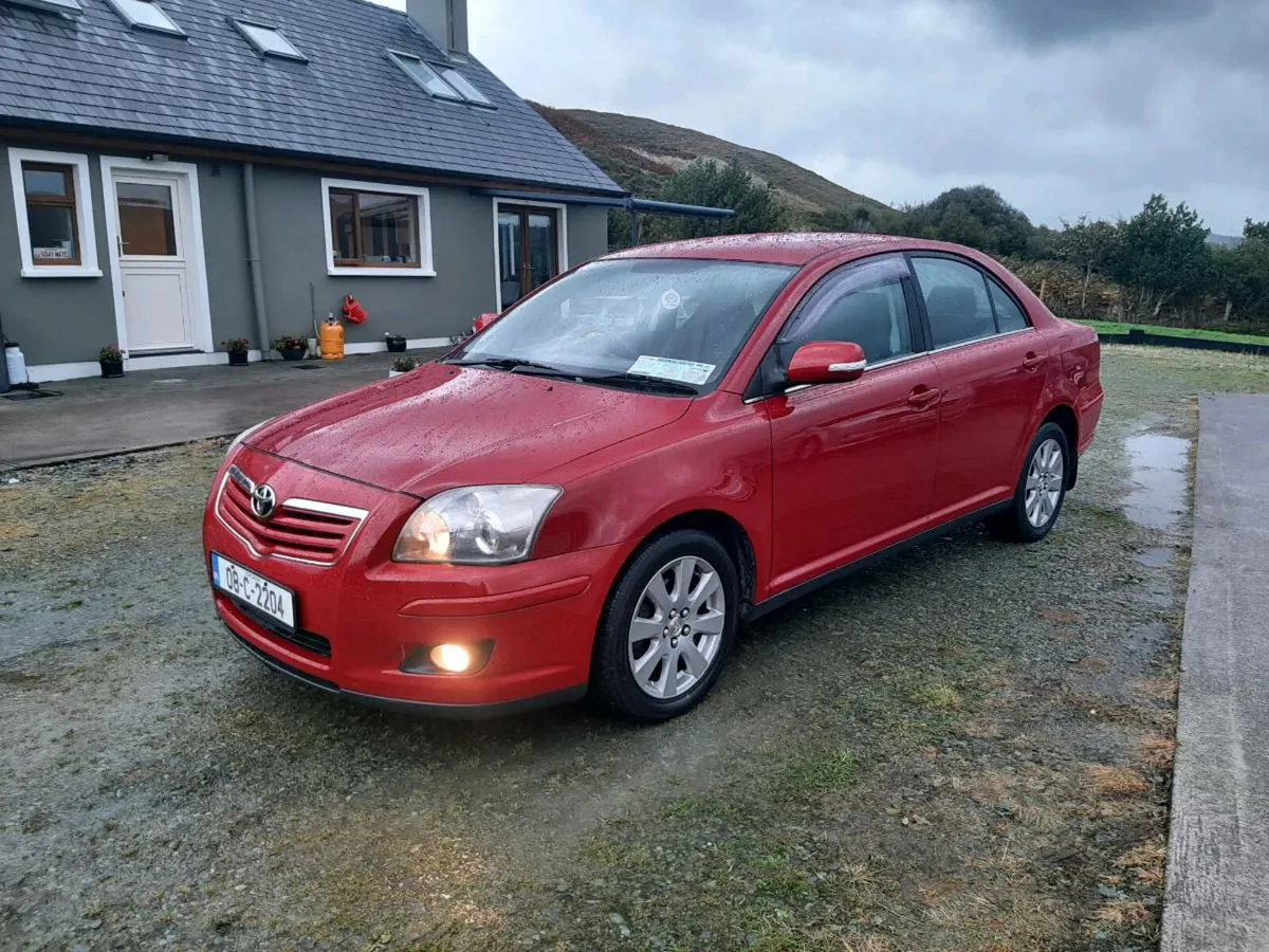 Toyota Avensis 1.6 - Image 2
