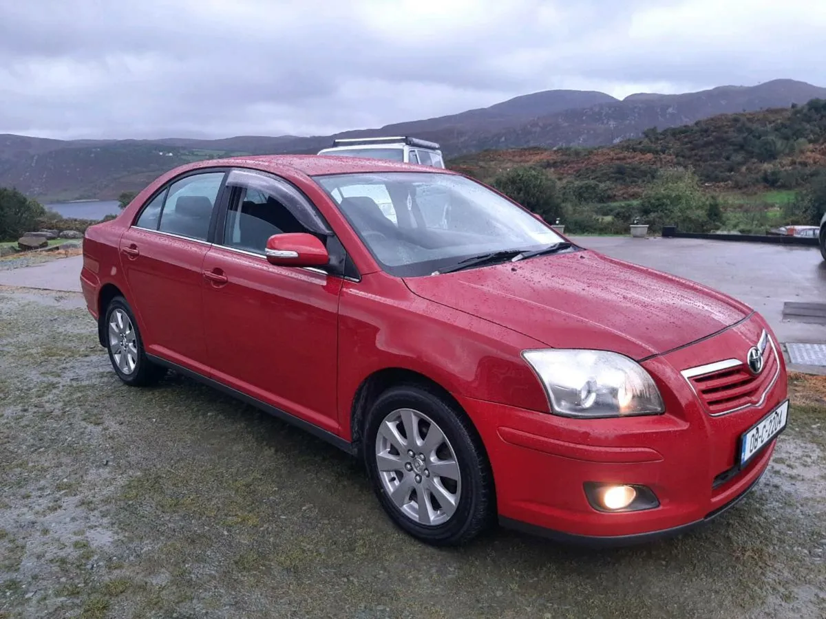 Toyota Avensis 1.6 - Image 1