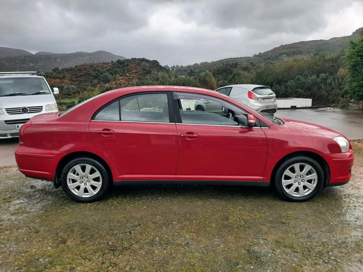 Toyota Avensis 1.6 - Image 3