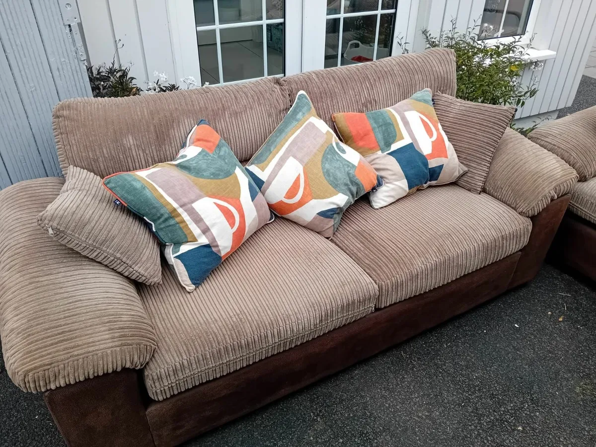 Cord Suite - Image 2