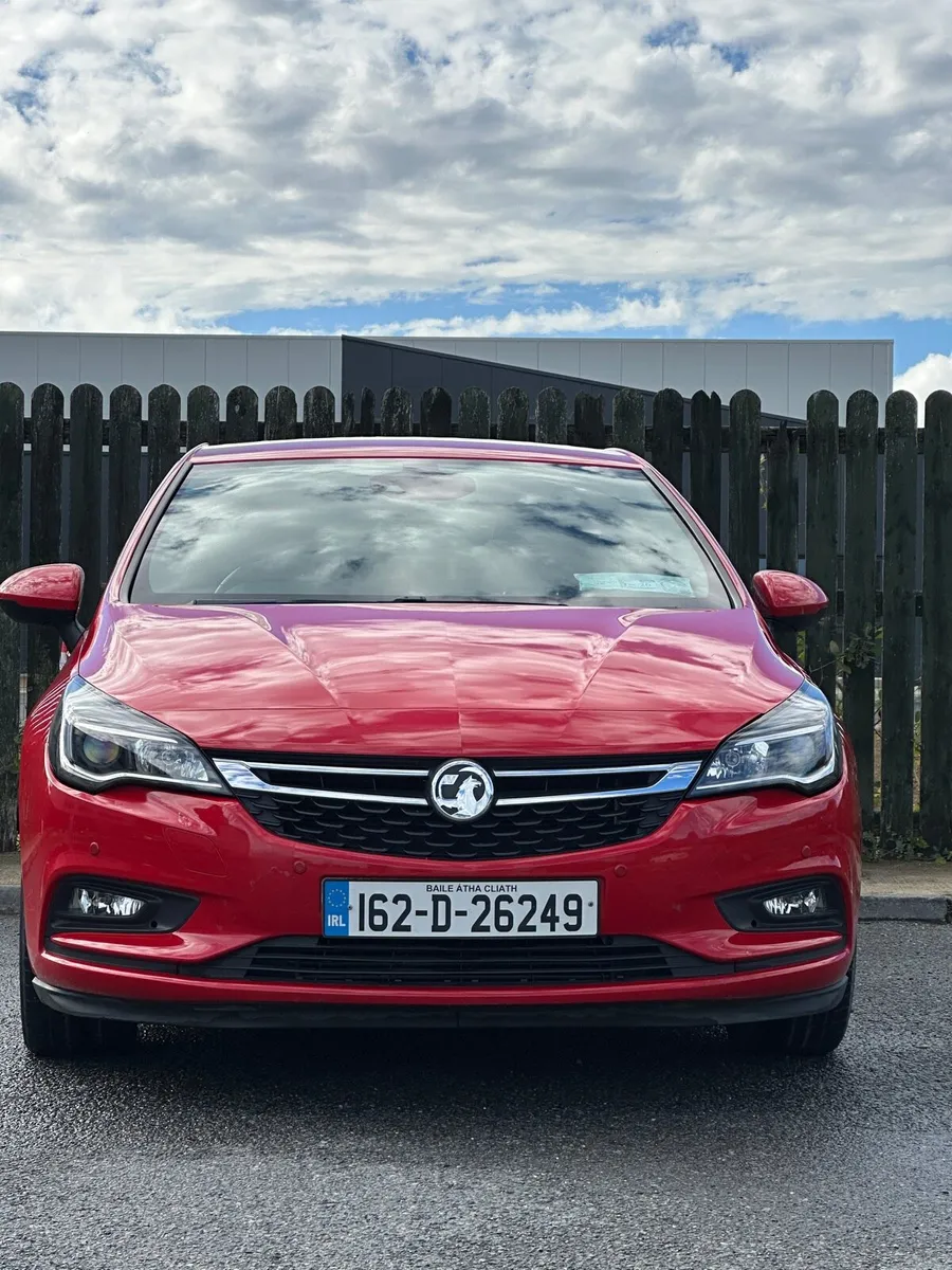 Opel (Vauxhall) Astra K – 2016 – 1.4 Turbo 7600€ - Image 1