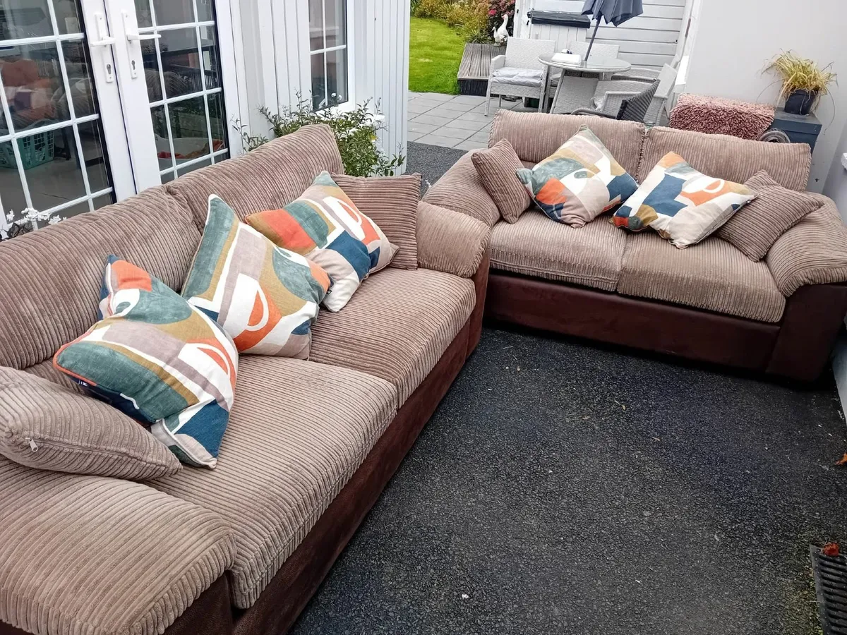 Cord Suite - Image 3