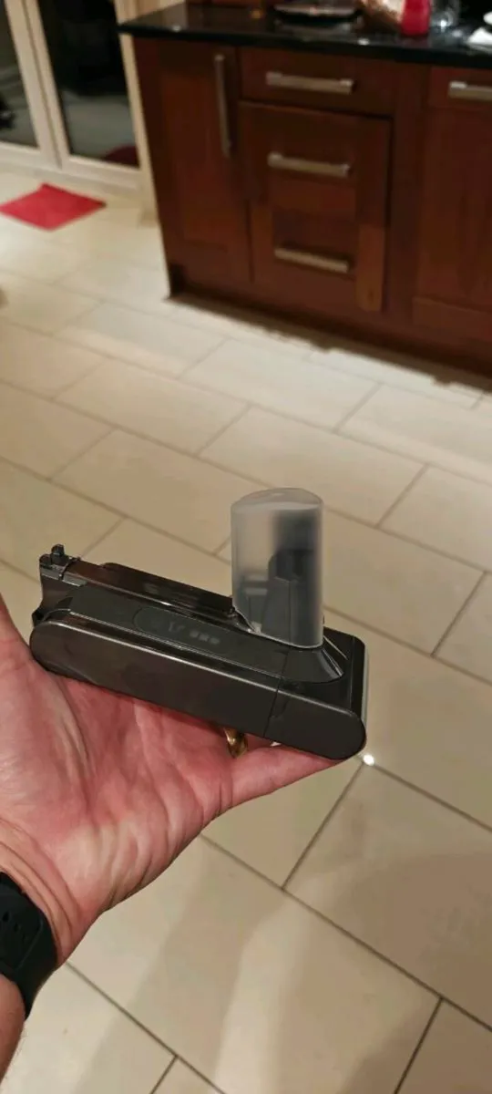 Dyson V10 Battery - Image 1