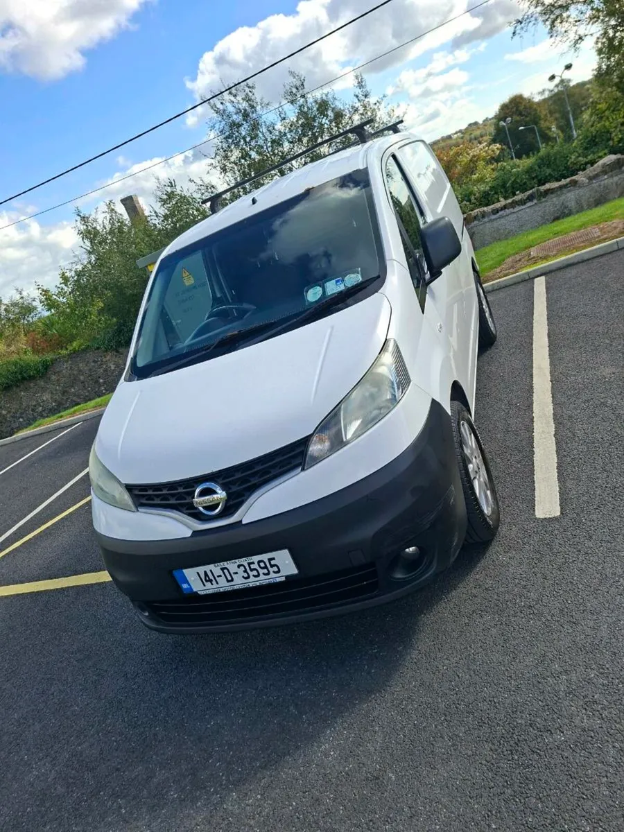 NISSAN NV 200 - Image 2