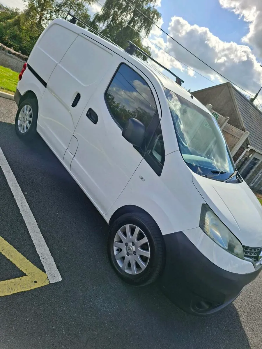 NISSAN NV 200 - Image 3