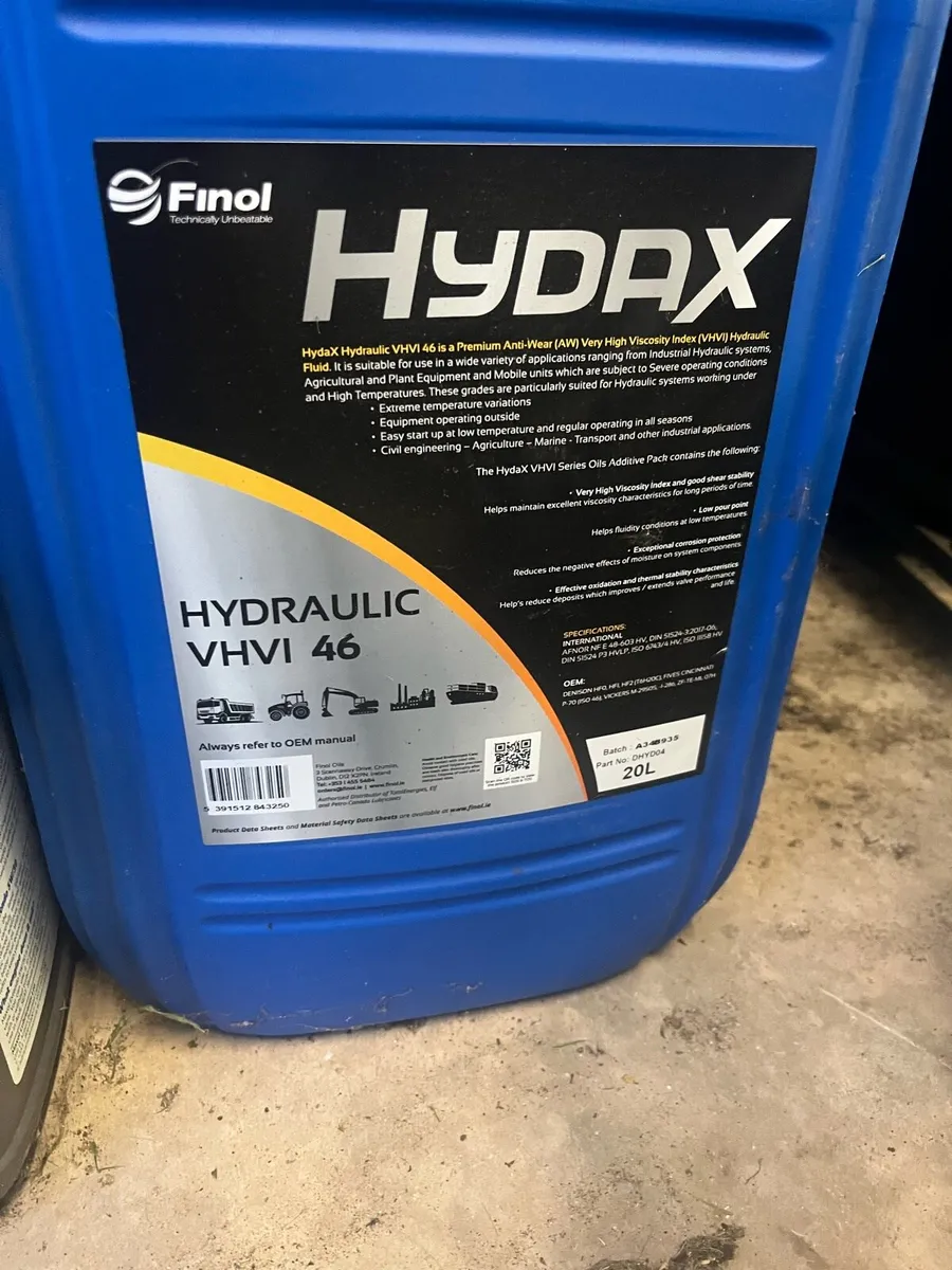 Hydraulic oil