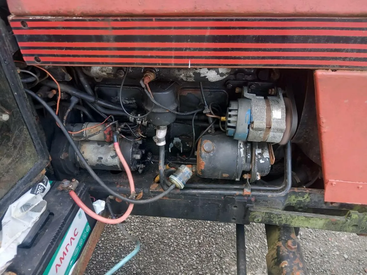 Case 1394 + ford 555 - Image 3
