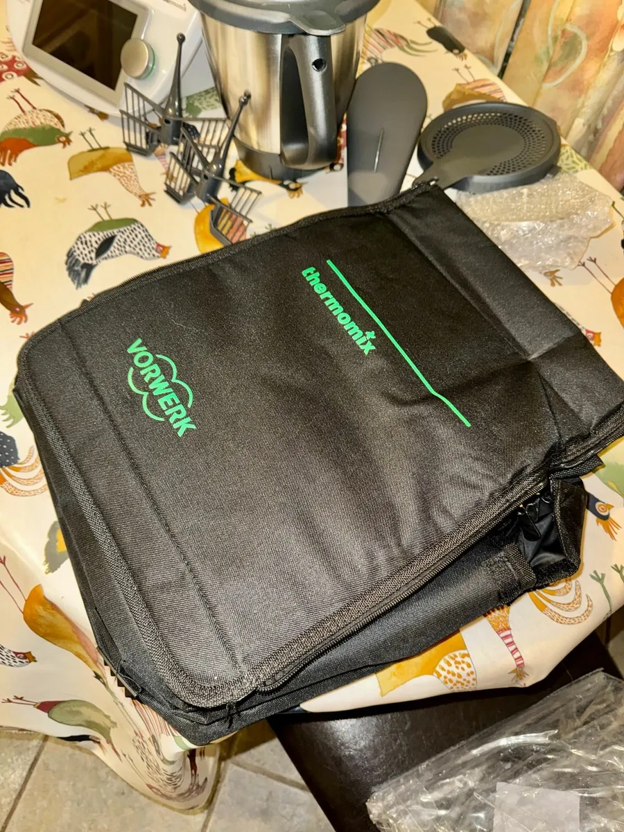 Thermomix TM6 with Second Bowl and Transport Bag - Image 4