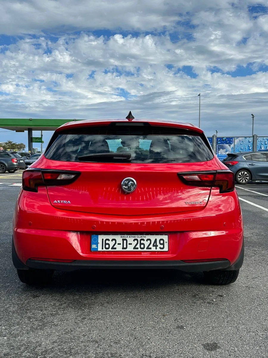 Opel (Vauxhall) Astra K – 2016 – 1.4 Turbo 7600€ - Image 4