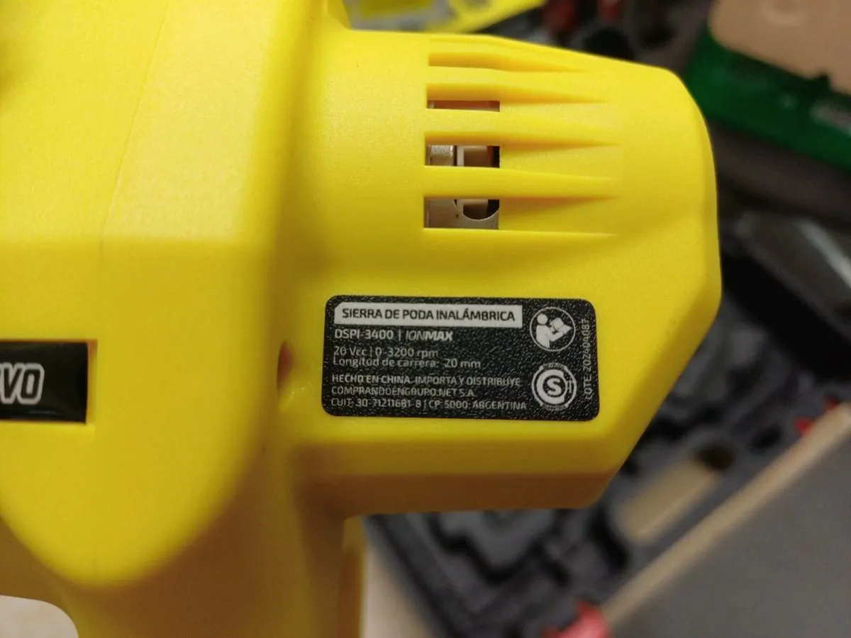 New Bravo 6inch" Battery Chainsaw - Image 4