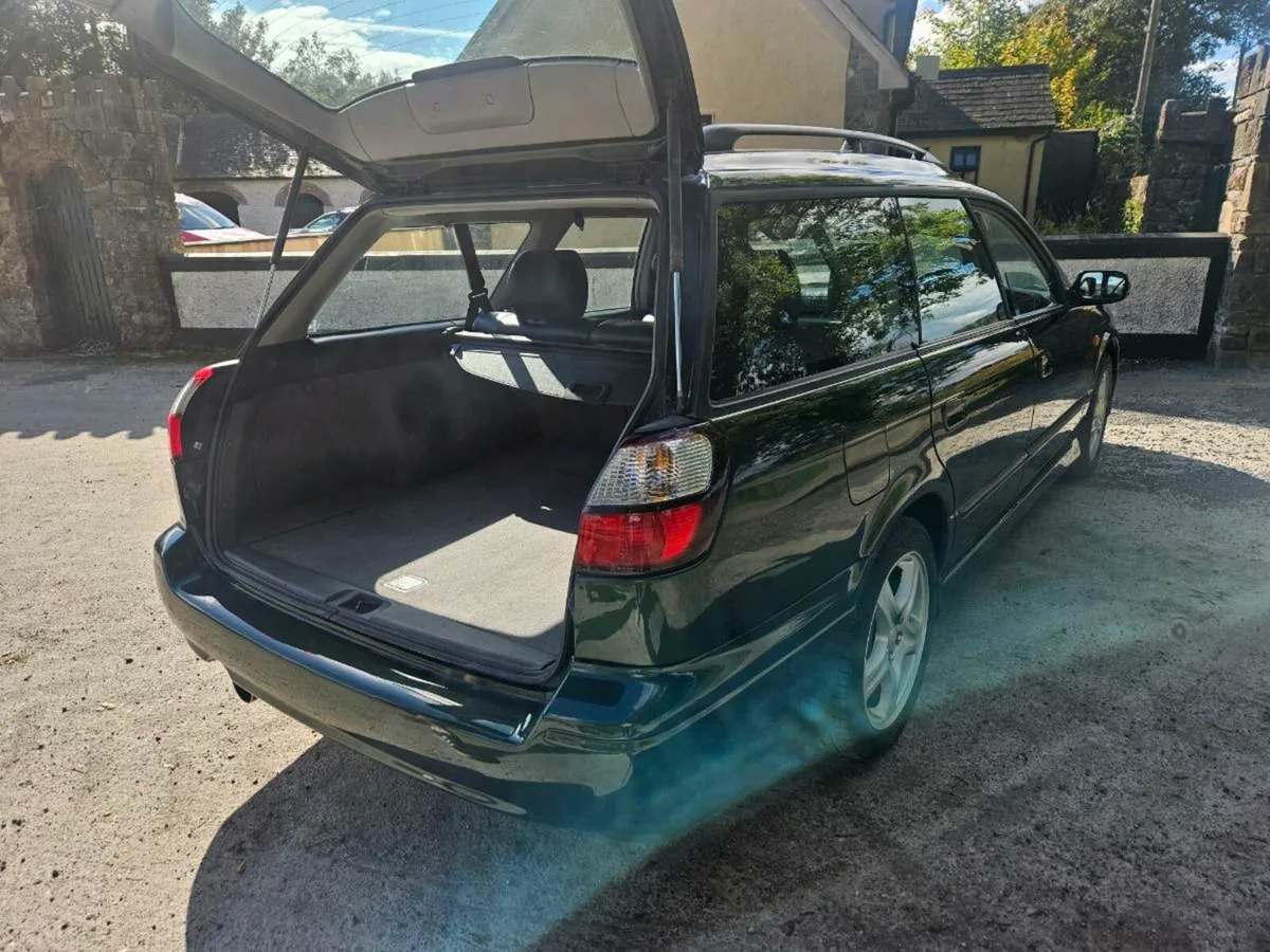 Subaru Legacy - Image 4