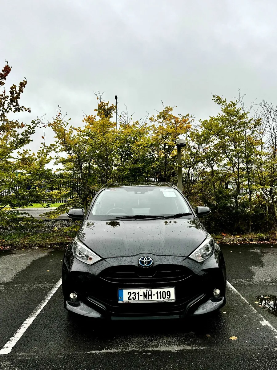 Toyota Yaris 231 Luna Sport-Low Mileage - Image 1