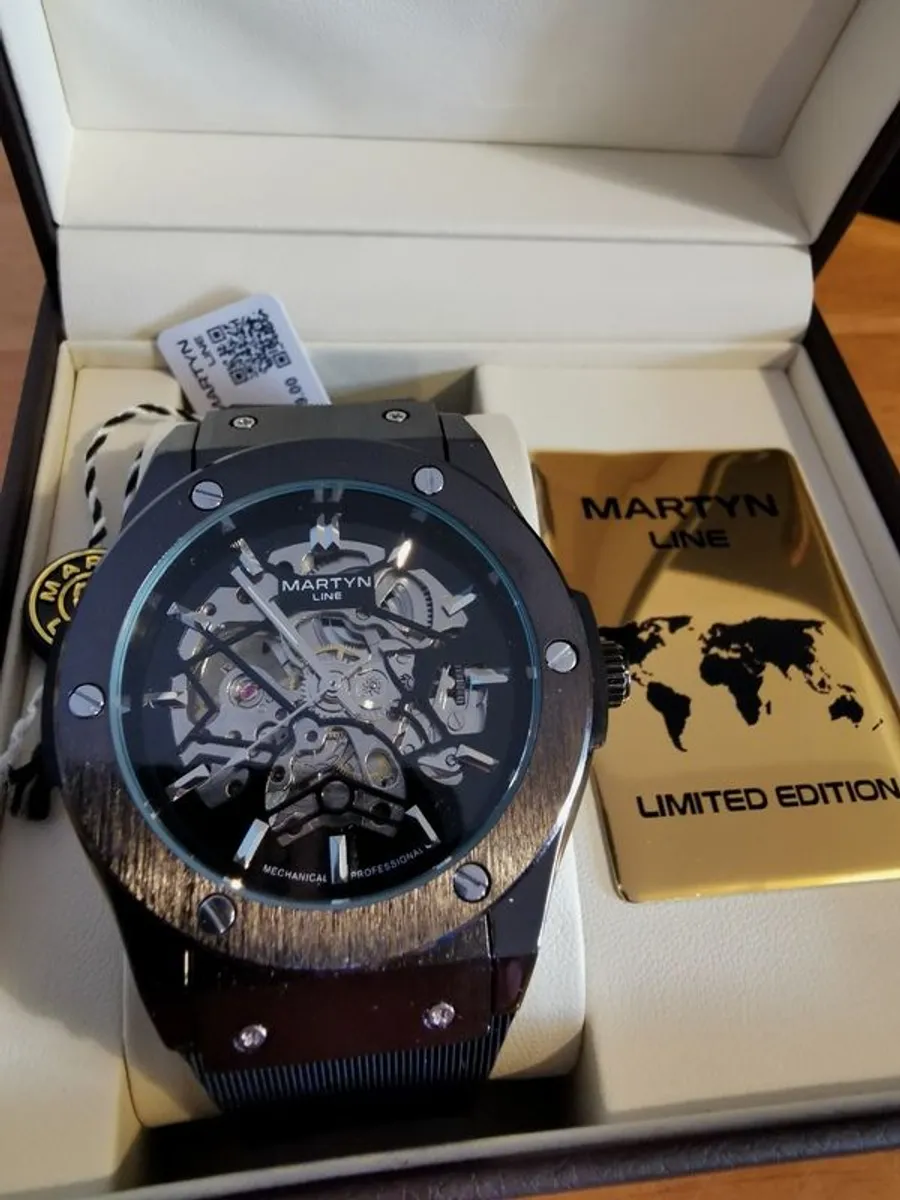 NEW!! Watches mens and womens - Image 2