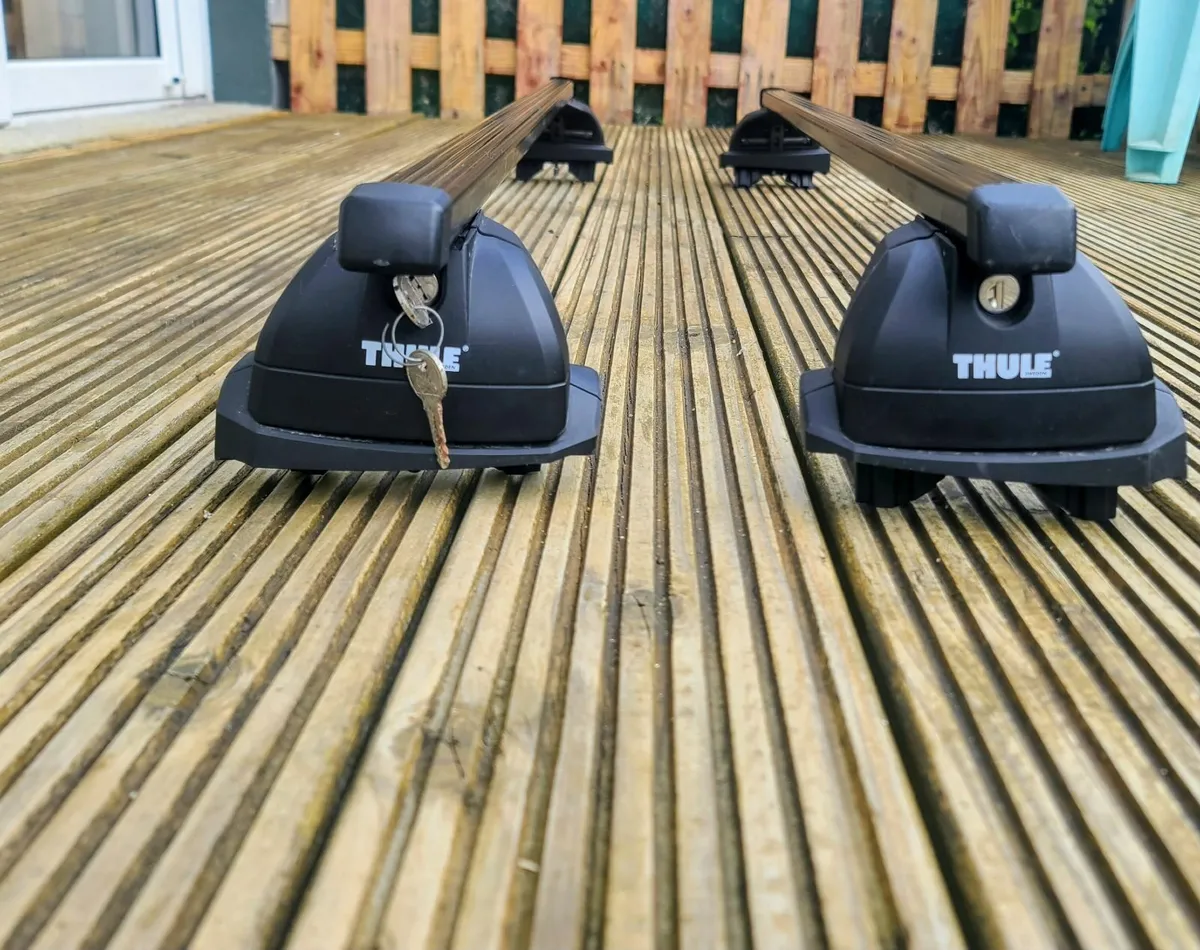 Thule roof racks - Image 1