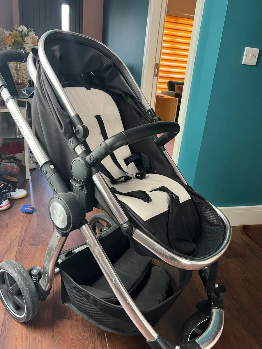 Pram, stroller and Travel stroller combo - Image 3