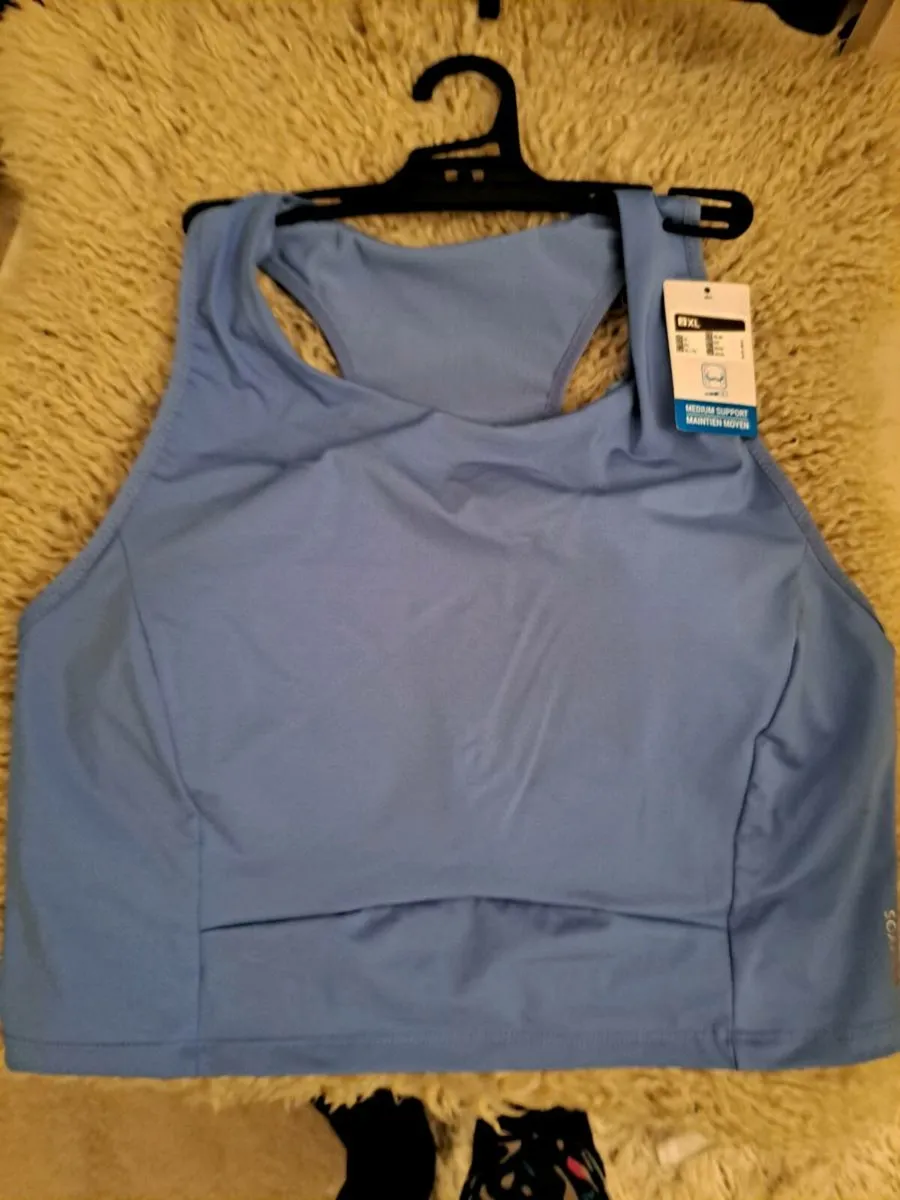 Sports bra - Image 1