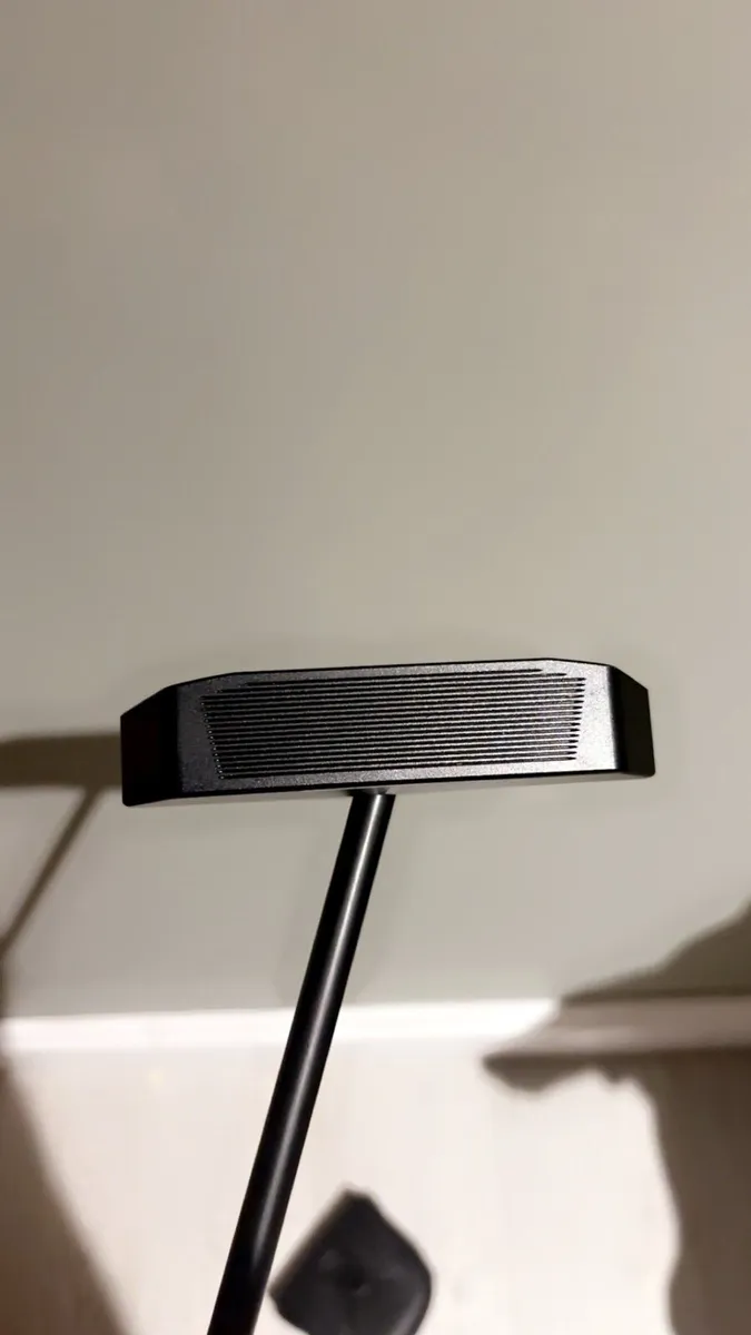Putter - Image 1