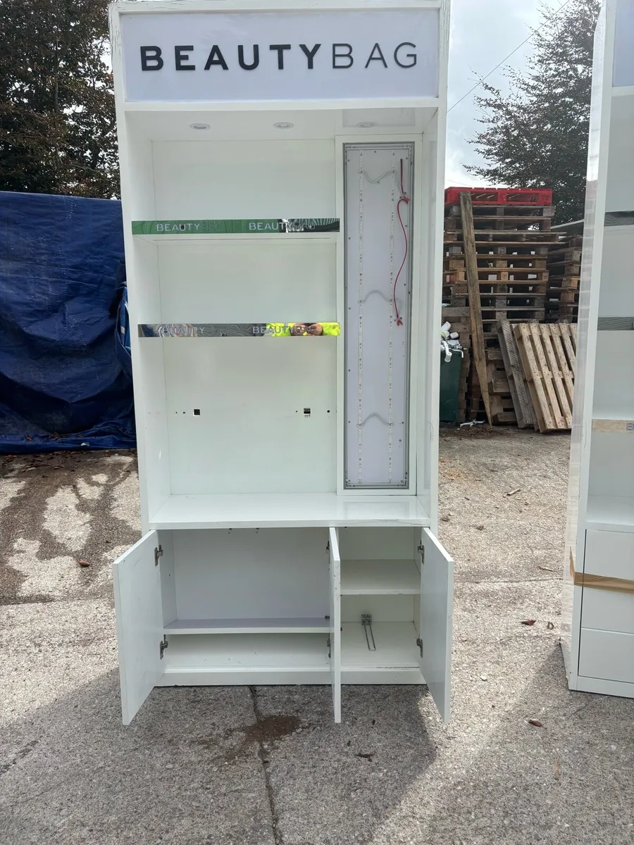 Shop display units - Image 2