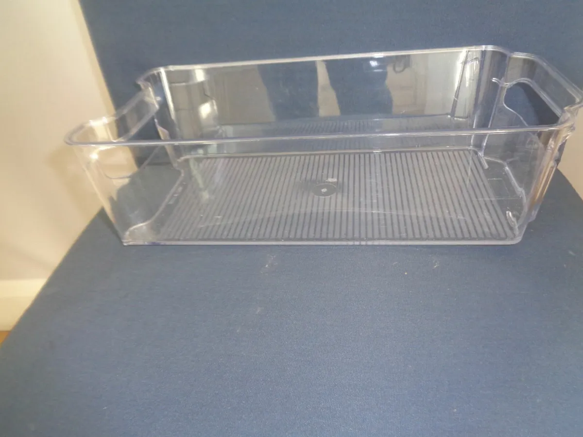 Transparent Fridge Storage Boxes x 3 - Image 4