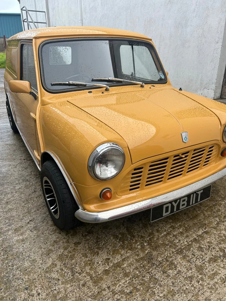 1978 mini van 850 - Image 3