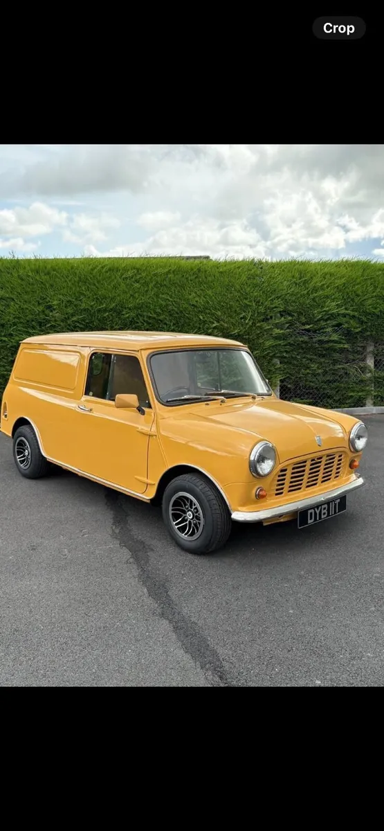 1978 mini van 850 - Image 1