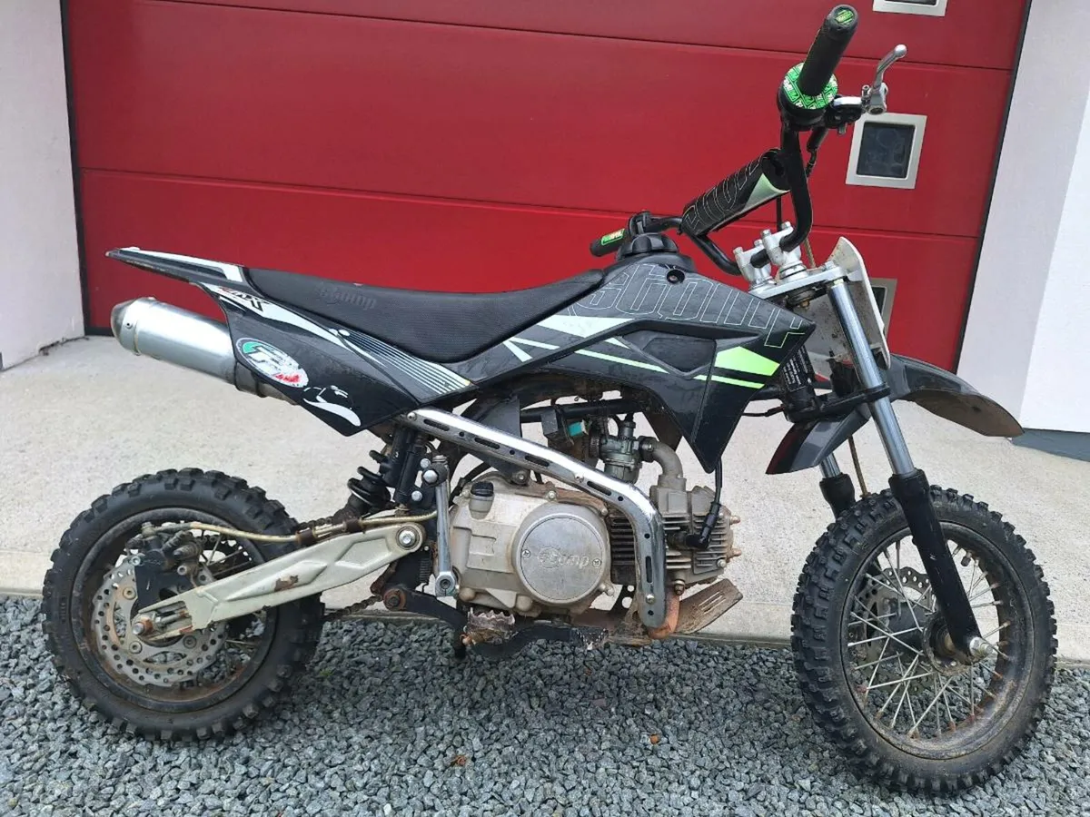 Stomp 110cc dirt bike - Image 1