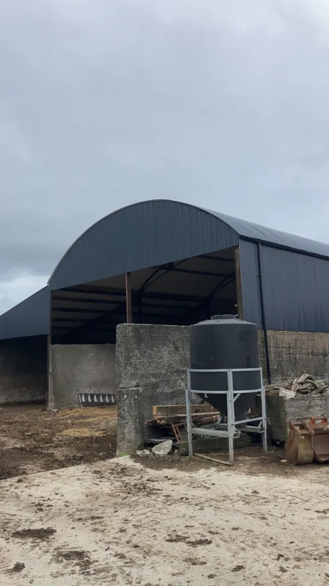 Industrial/ agricultural sheds - Image 1