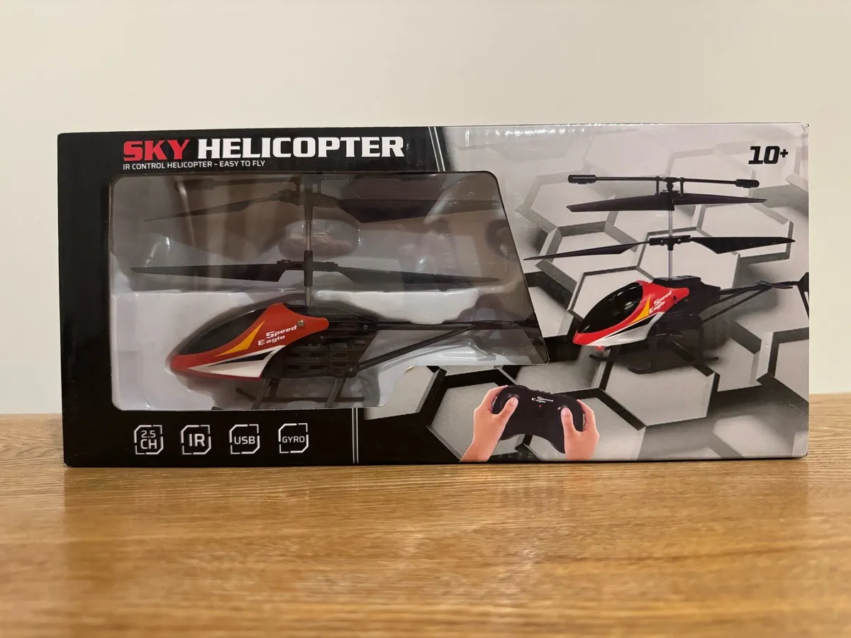 Radio control helicopter - Image 2