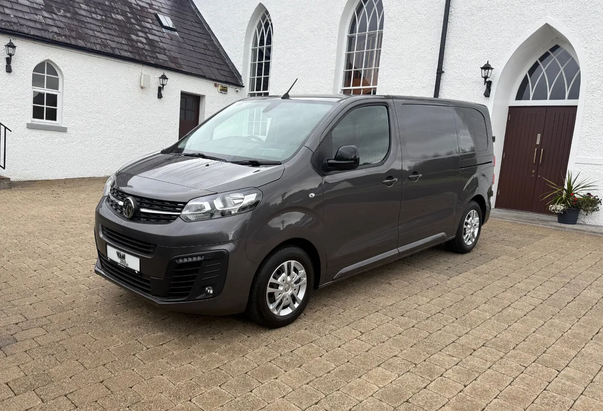 2023 Vauxhall Vivaro Sportive 1.5 2700 100bhp - Image 3