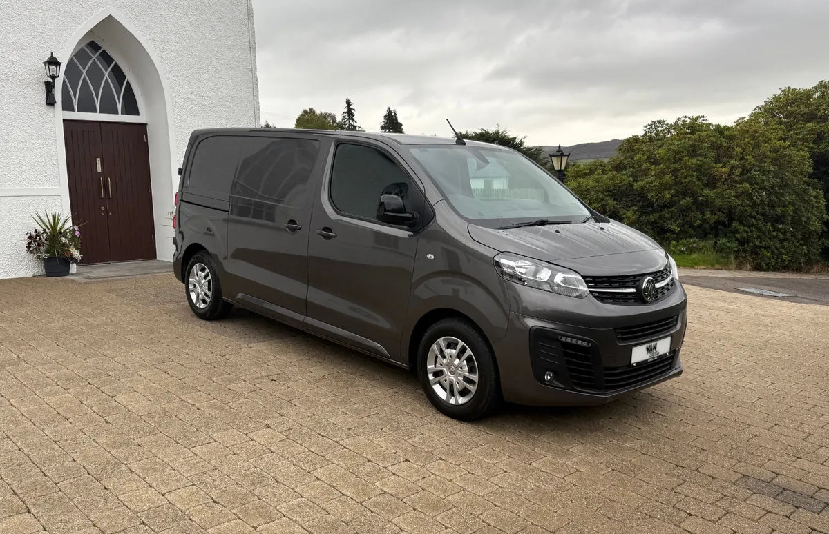 2023 Vauxhall Vivaro Sportive 1.5 2700 100bhp - Image 1
