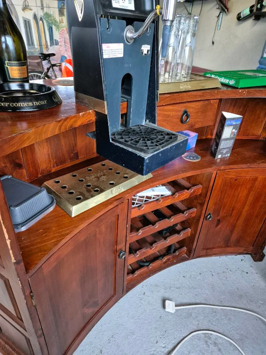 Bar n contents - Image 3