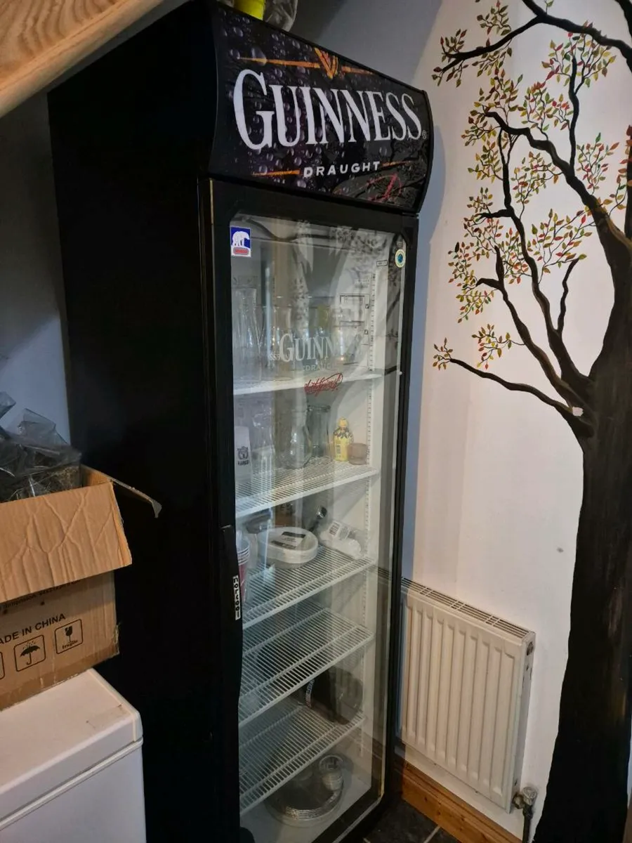 Bar n contents - Image 4