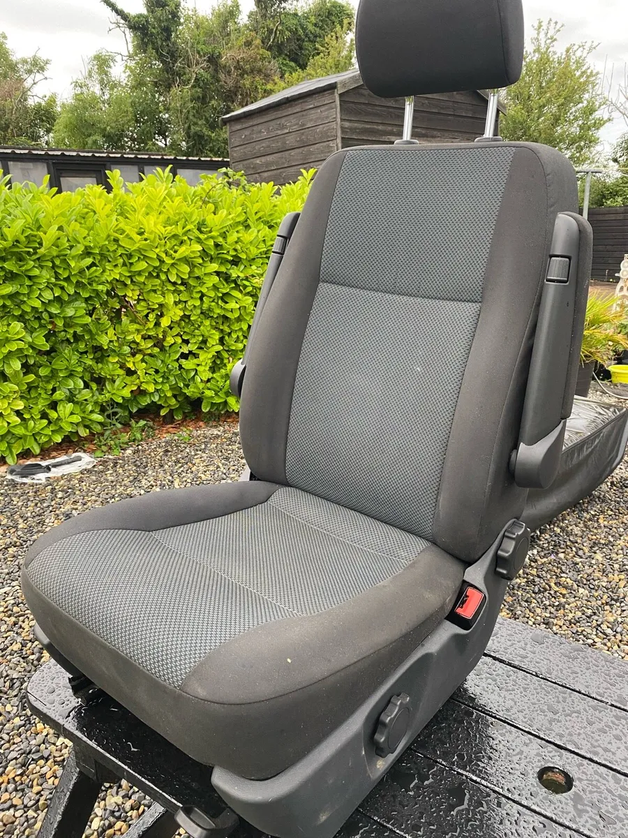 Transporter seats - Image 2