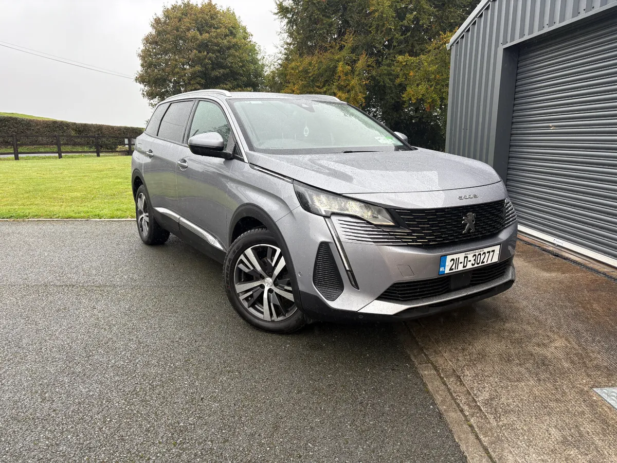Peugeot 5008 1.5 HDI Allure - Image 2