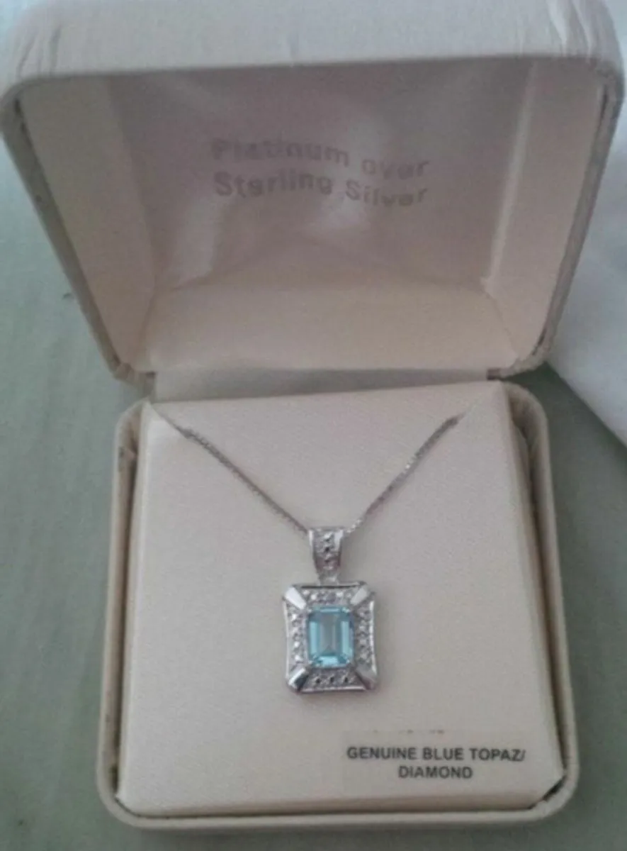 Brand New Genuine Topaz Diamond Necklace