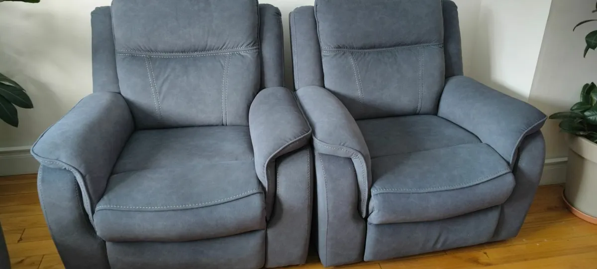 Sofa 2 seater and 2 single seaters - Image 4