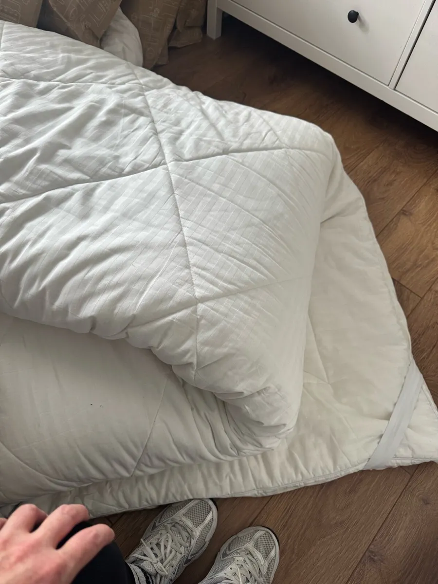 SuperKing Mattress Topper For Sale - Image 2