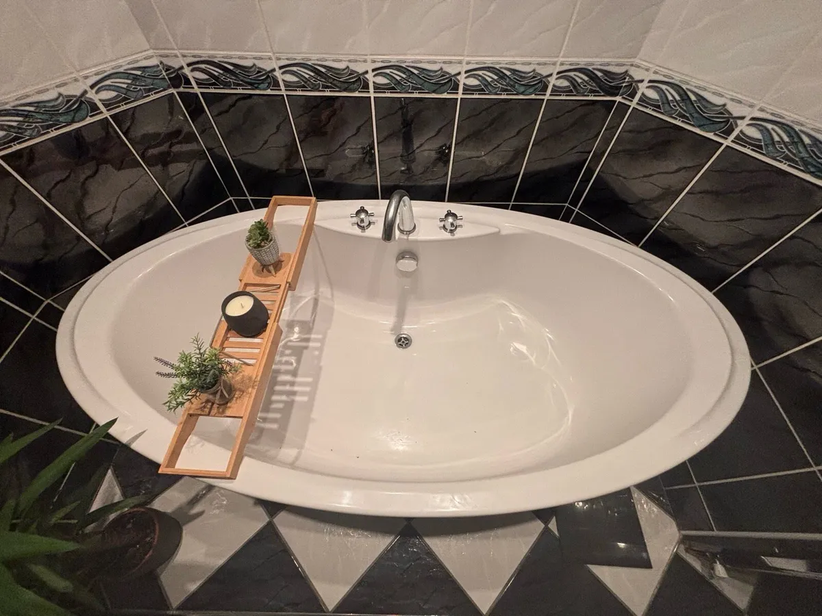 Freestanding Bath - Image 3