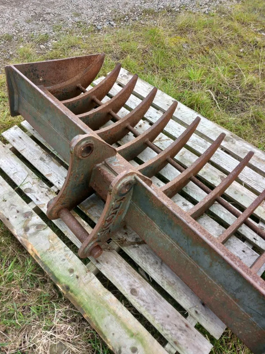 Stone Rake - Image 2