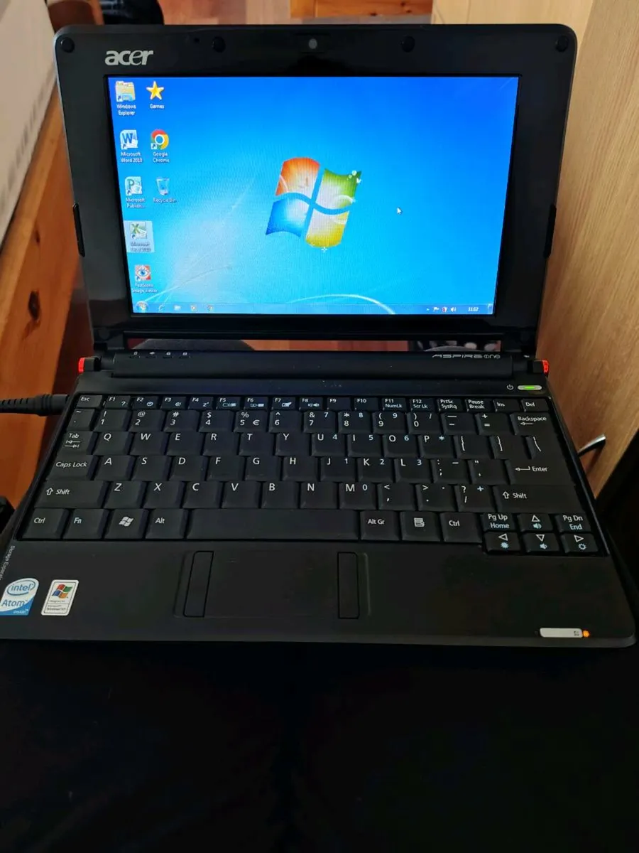 Acer Aspire One ZG5 - Image 1